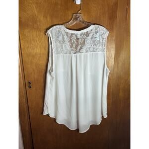 Tori White Sz 1 Laced Tank Top